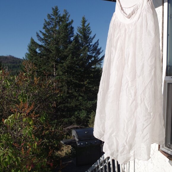 Long Cream Color By Lola Made Italy - Picture 7 of 7